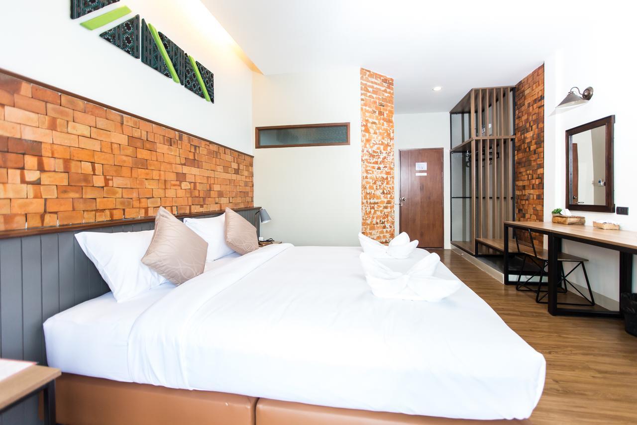 The Old City Wall Inn Chiang Mai Exterior foto