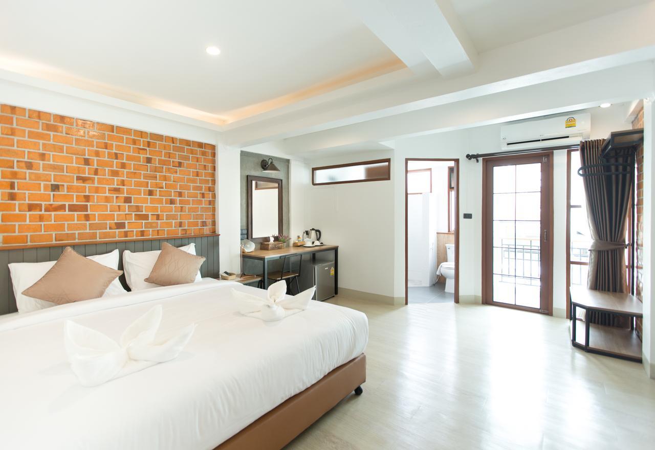 The Old City Wall Inn Chiang Mai Exterior foto