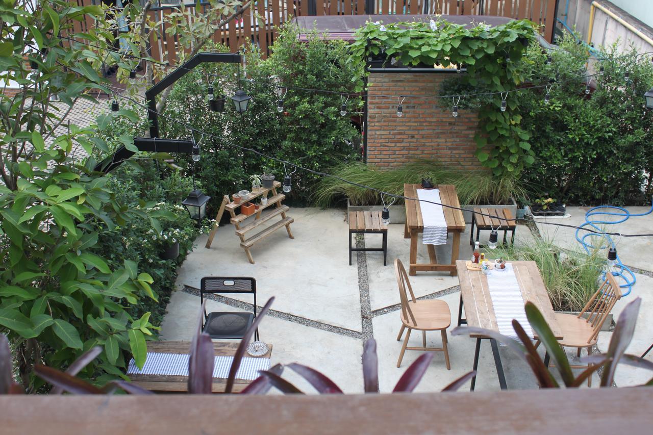 The Old City Wall Inn Chiang Mai Exterior foto